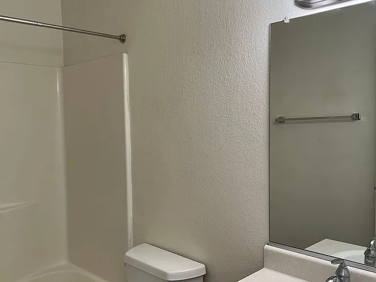 2444 Hummingbird Ln — Photo 18
