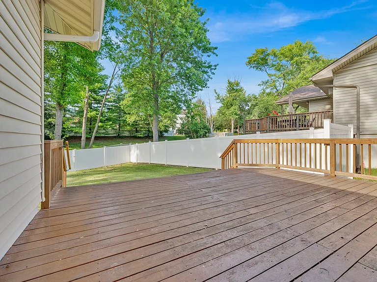 449 Madrina Ct — Photo 26