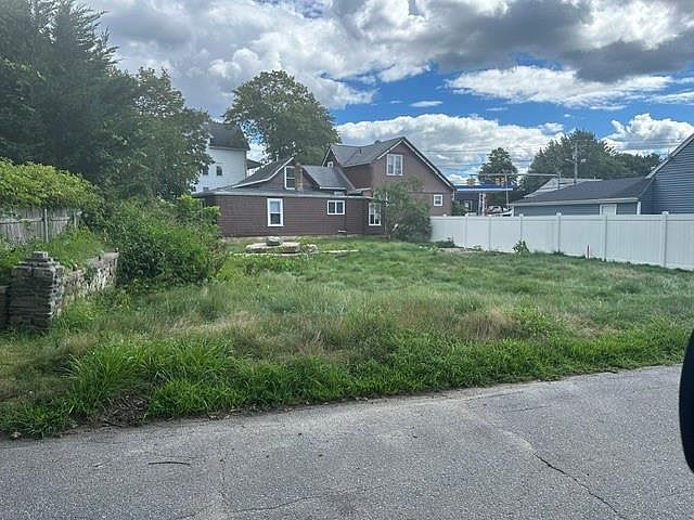 1st image of 11 Houtmann St