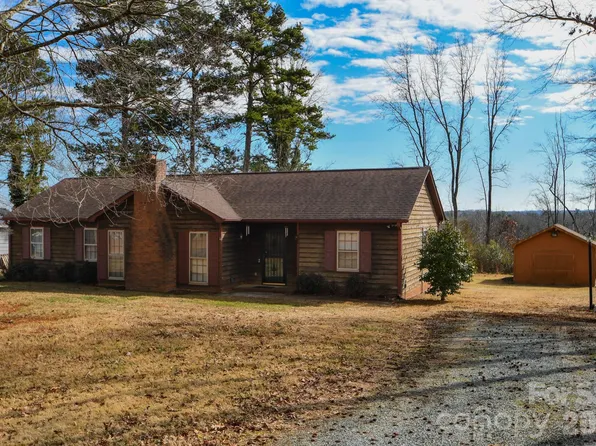 2209 Waverly Dr, Monroe, NC 28112