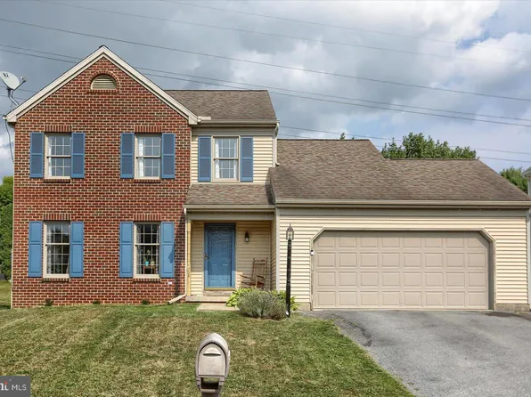 305 Oak Leaf Ln, Lancaster, PA 17602