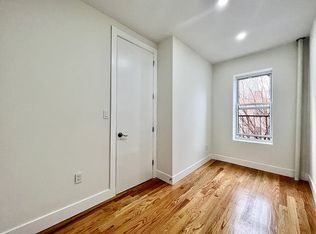 392 S 1st St #22, Brooklyn, NY 11211