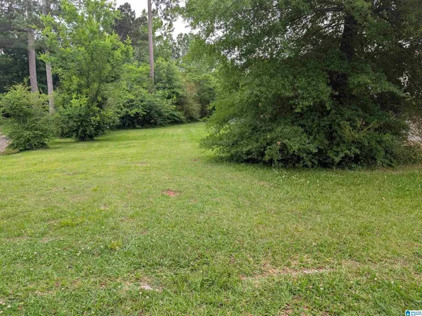 438 Elm St SW #26, Bessemer, AL 35022