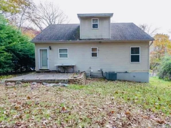 120 Mason Ave, Waterbury, CT 06708