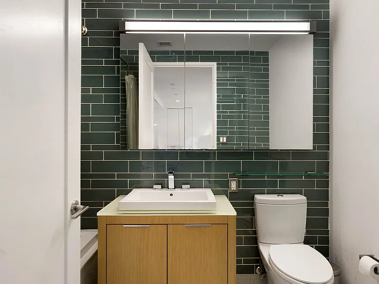 22 N 6th St #16B — Photo 6