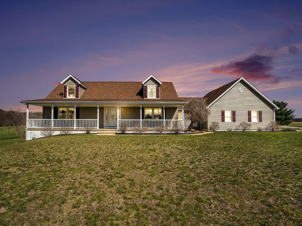 61651 County Line Rd, Three Rivers, MI 49093