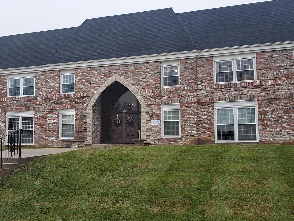 1st image of 2076 Chateau Ct APT 205