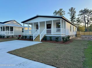 1021 Pine Ridge Ct, Castle Hayne, NC 28429