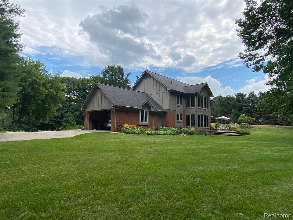 3620 Olde Farm Ln, Ortonville, MI 48462 MLS 20221023076 Zillow