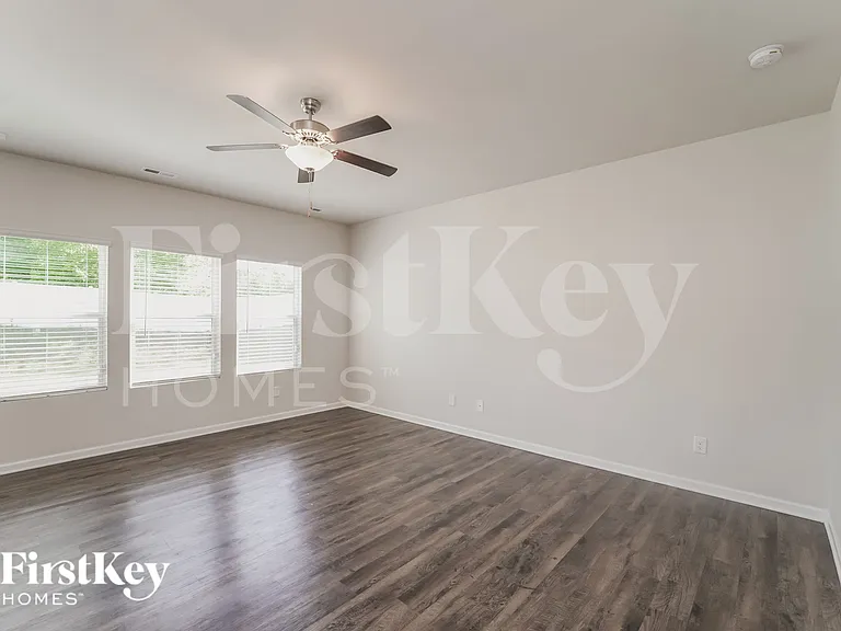 7326 Brawley Wood Ct — Photo 3