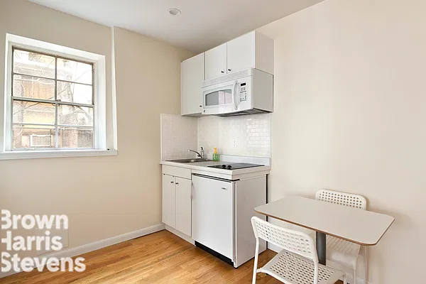 Rented by Brown Harris Stevens | media 3