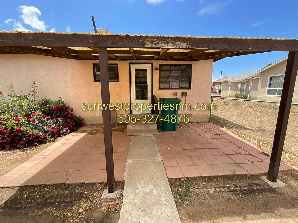 1st image of 1110 1/2 N Monterey Ave