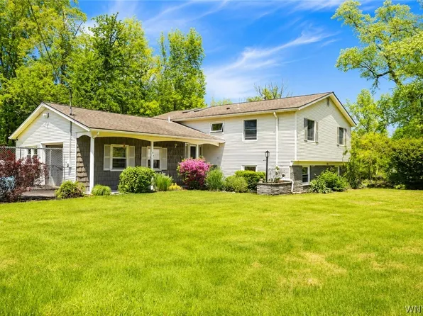 43 Hill Rd, Hilton, NY 14468