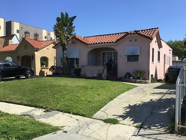 1st image of 7224 S Harvard Blvd
