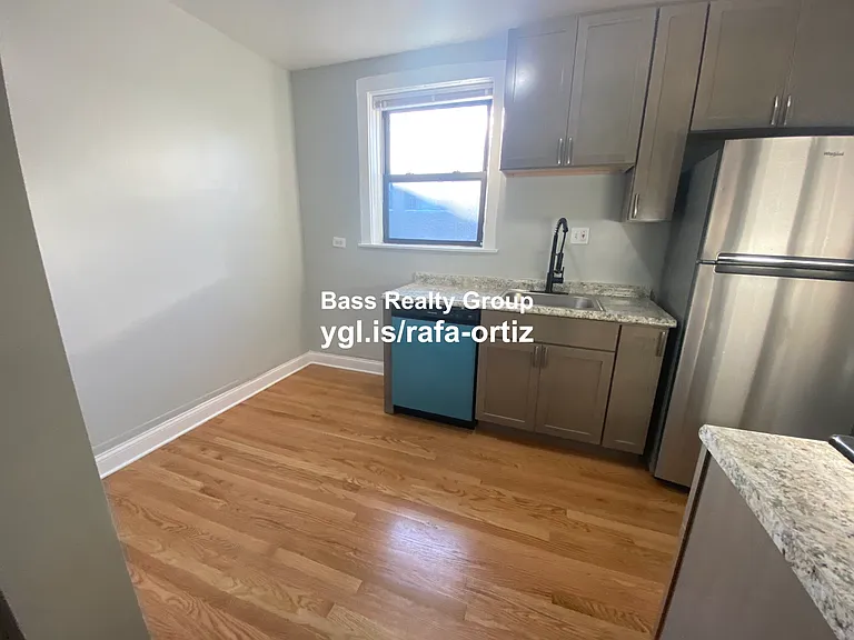 7006 N Paulina St #1 — Photo 7
