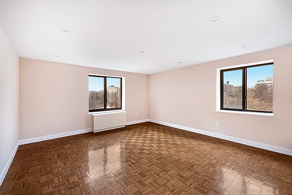 Rented by LEE & ASSOCIATES NYC RESIDENTIAL LLC | media 14