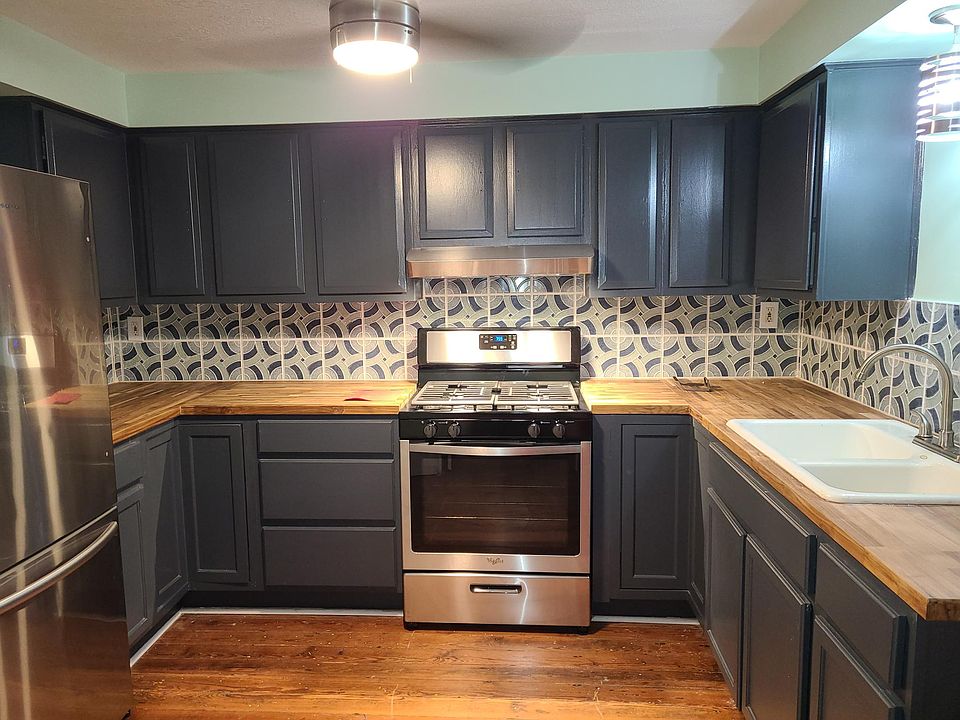 1st image of 2118 Avenue K Unit 1