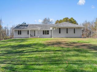 13158 Wood Rd, Bath, MI 48808