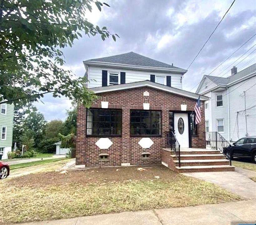 1st image of 98 Paulison Ave