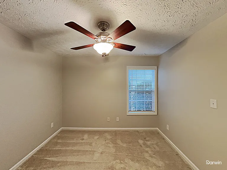 187 Alexis Dr — Photo 11