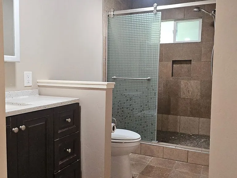 333 Dakenbrook Dr — Photo 5