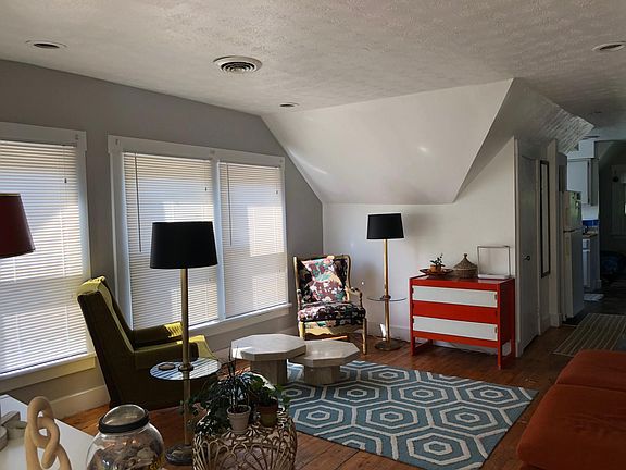 2nd image of 2216 Grandview Ave #3