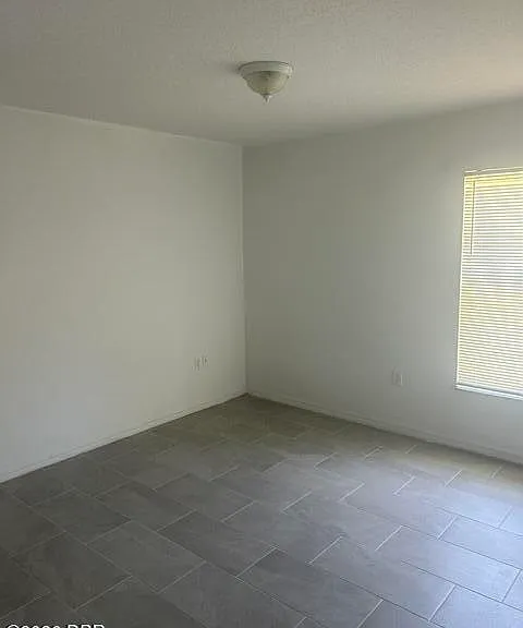 113 Brasswood Ct — Photo 21