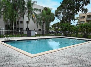 8400 SW 133rd Avenue Rd APT 311, Miami, FL 33183