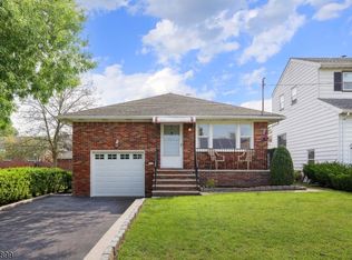 2831 Bradbury Ave, Linden City, NJ 07036