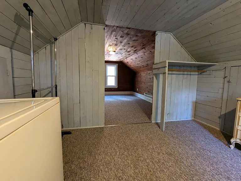 447 Main St — Photo 10