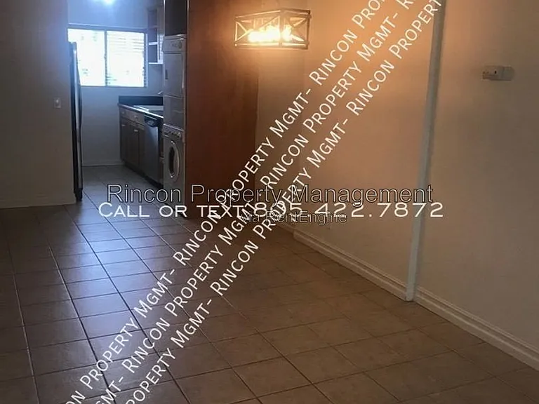 263 S Ventura Rd #270 — Photo 4