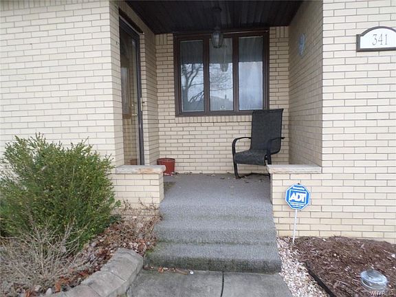 4th image of 341 N Creek Dr