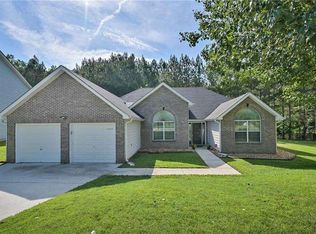 6858 Fireside Ln S, Atlanta, GA 30349