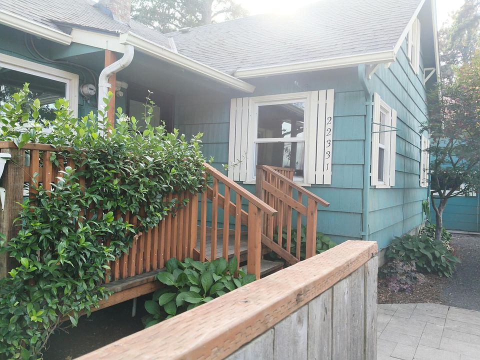 1st image of 22331 Boones Ferry Rd NE