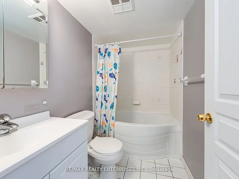 2545 Erin Centre Blvd N #1409 — Photo 16