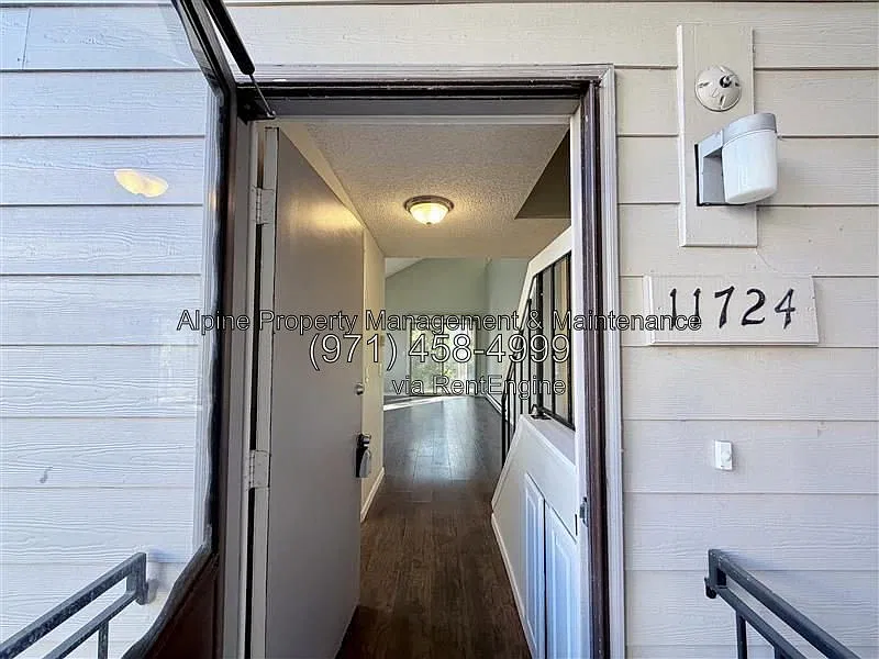 2 bed, 2.0 bath, 1169 sqft, $1,995 — Photo 4
