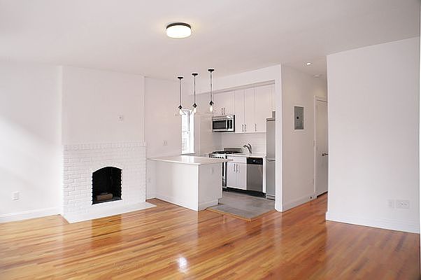 1st image of 231 W 4th St APT 2
