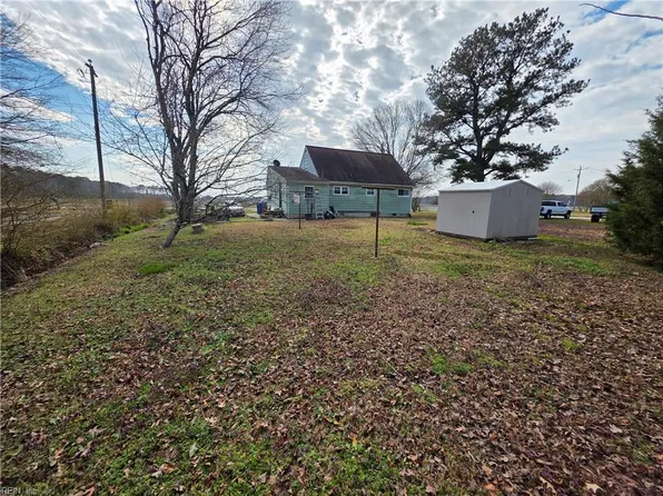 941 Long Ridge Rd, Chesapeake, VA 23322