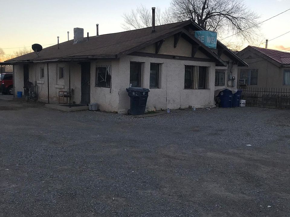 1st image of 742 Menaul Blvd NW