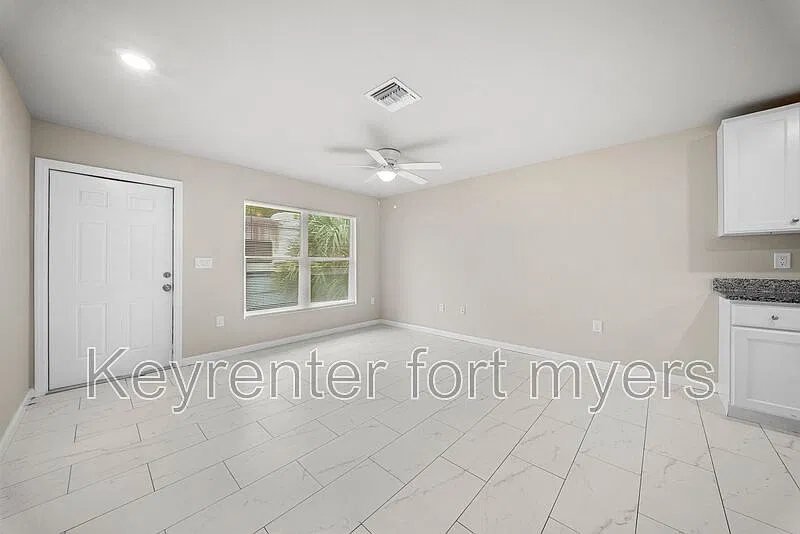 3 bed, 2.0 bath, 1170 sqft, $1,450 — Photo 4