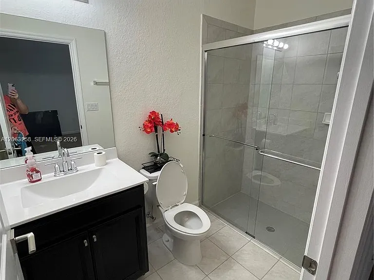 27928 SW 133rd Ave #B — Photo 8