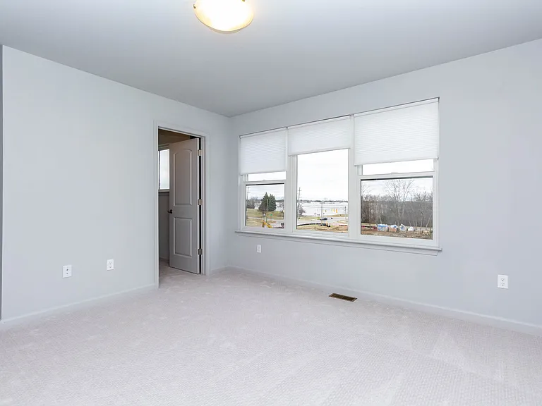 3035 Hydrangea Ln — Photo 15