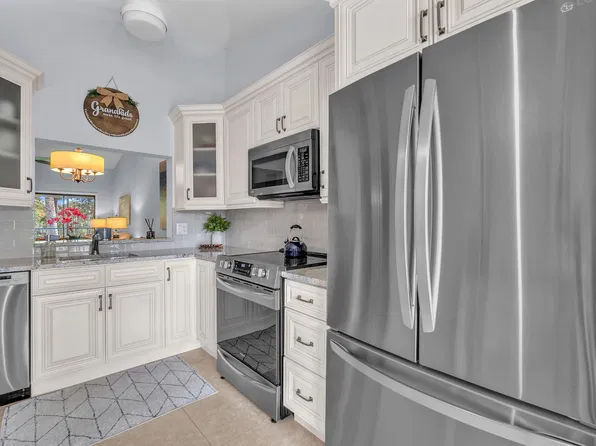 3318 Lucerne Park Drive, Greenacres, FL 33467