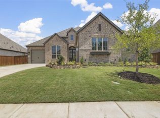 4104 Fall Aster Way, Aubrey, TX 76227