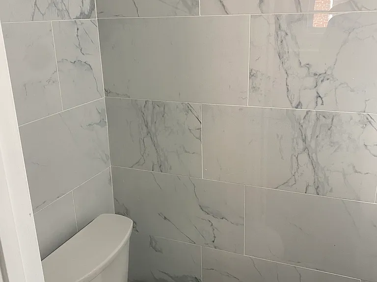 416 Division Ave NE #1 — Photo 4