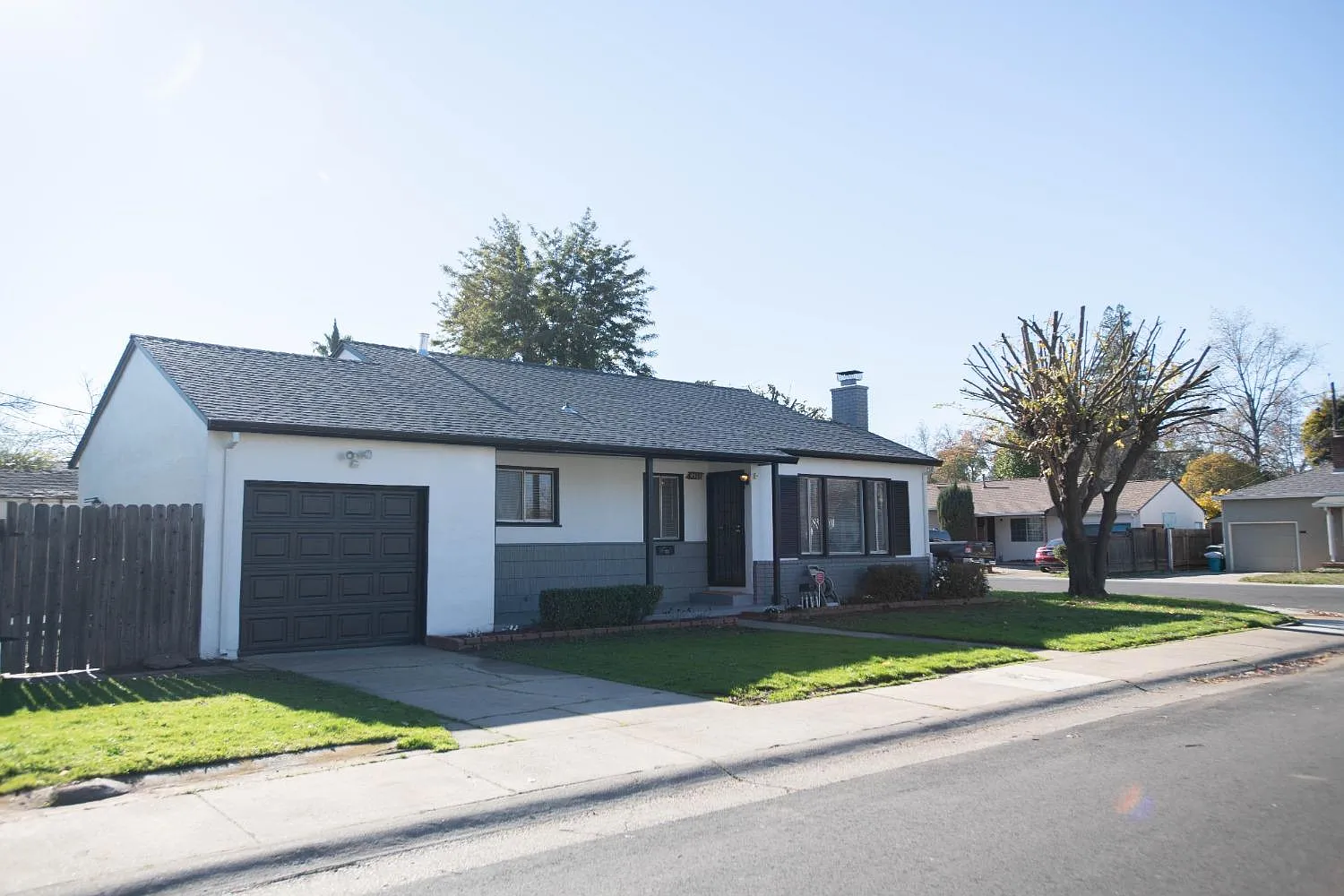 4500 Summit Way photo 1