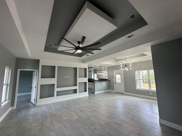 85 Linda Vista Rd, Eagle Pass, TX 78852
