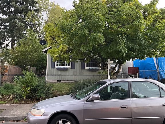 2nd image of 7822 SE Henry St