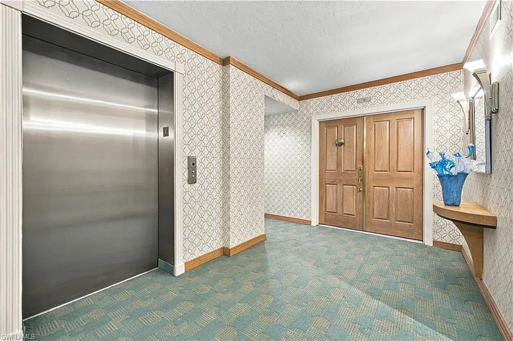 2 bed, 2.0 bath, 1750 sqft, $14,000 — Photo 1