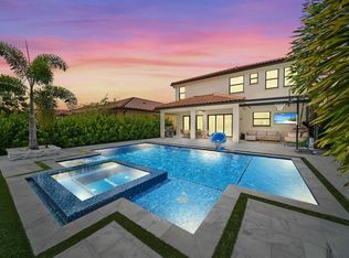 8610 E Baypoint Cir, Parkland, FL 33076